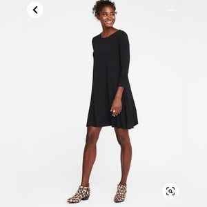 OLD NAVY Long Sleeve Swing Dress